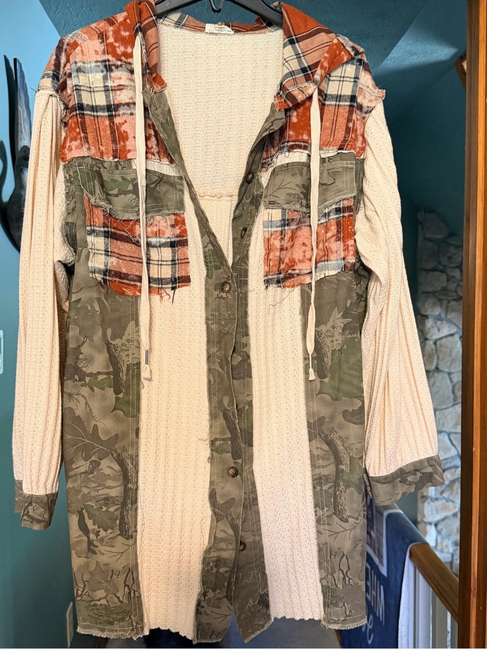 NWOT POL Mixed-Media Utility Jacket in Cream, Olive Camo & Rust Plaid
